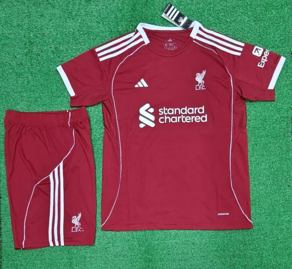 Liverpool Home Kit 25/26 (FC SET)